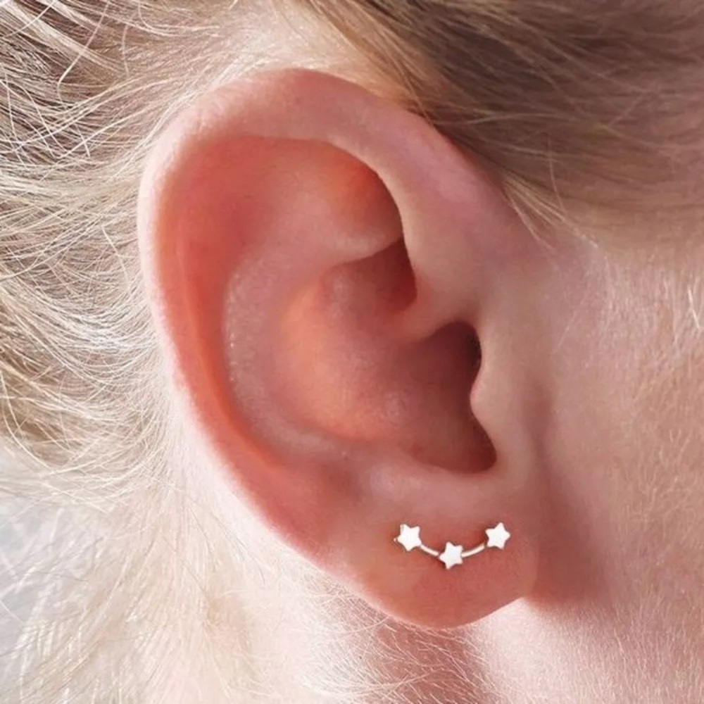 Tiny Star Earrings- Silver
